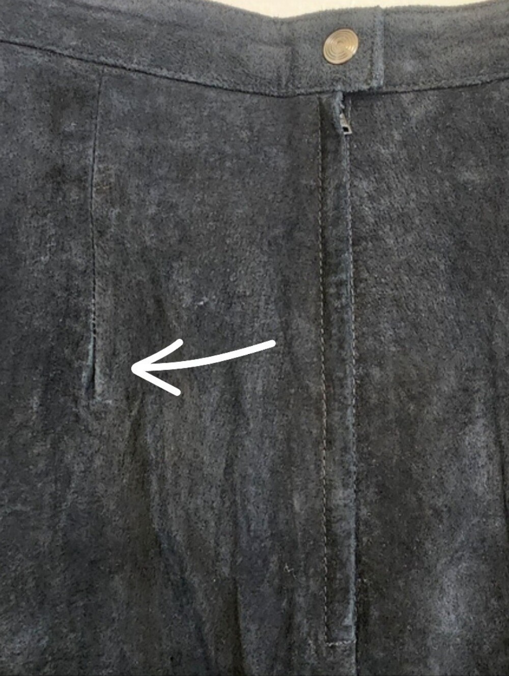 Vintage Black Suede Genuine Leather Pencil Skirt Back Slit 12 Cayenne Leather - Picture 6 of 10